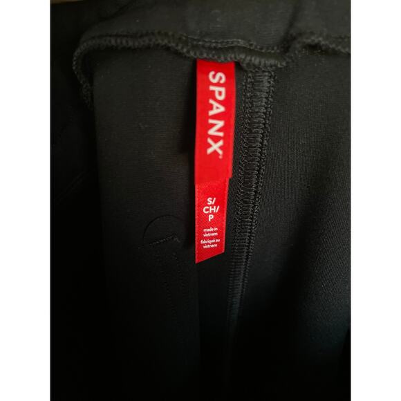SPANX The Perfect Pant Joggers - Picture 4 of 5